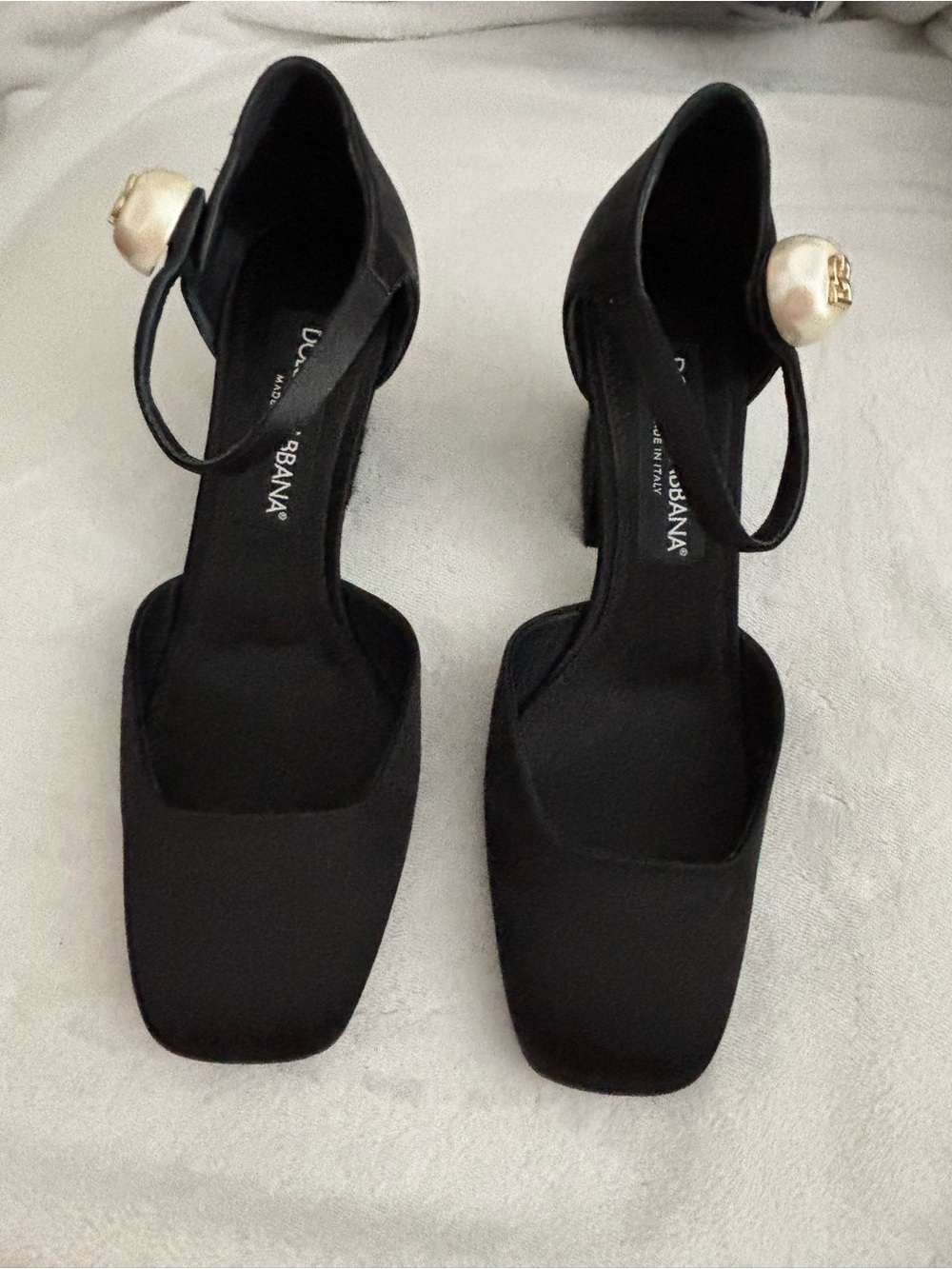 Dolce & Gabbana Black Pumps with Pearl Ankle Accent